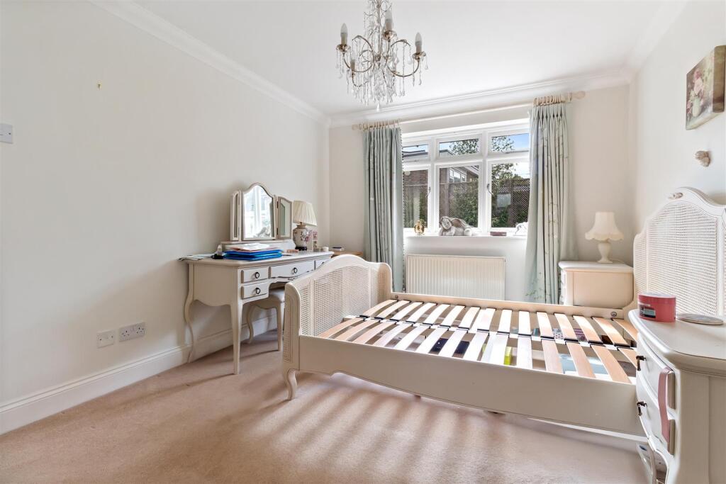 Additional image 13 of High Street, Findon