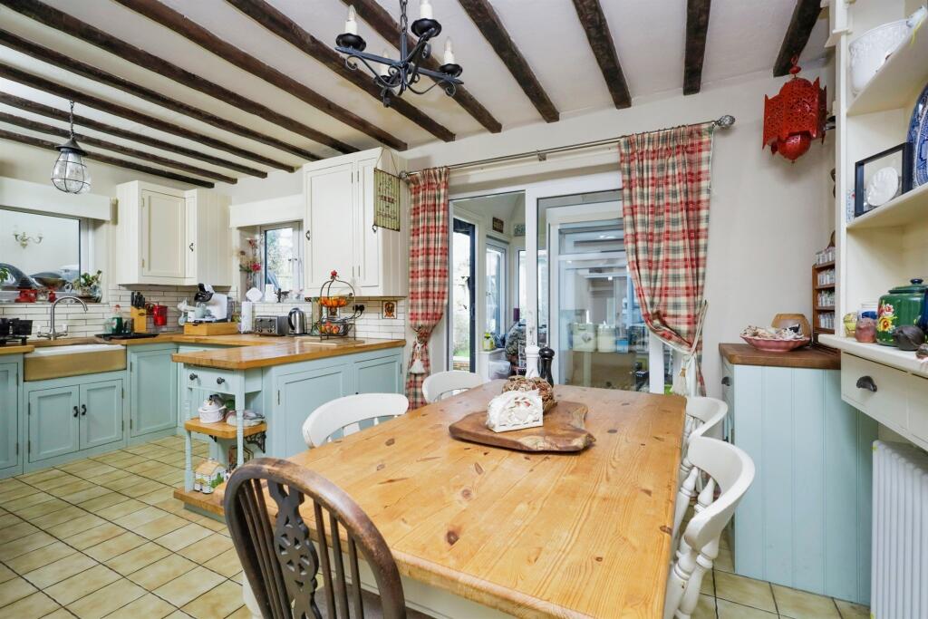 Additional image 5 of Roselands Avenue, Eastbourne