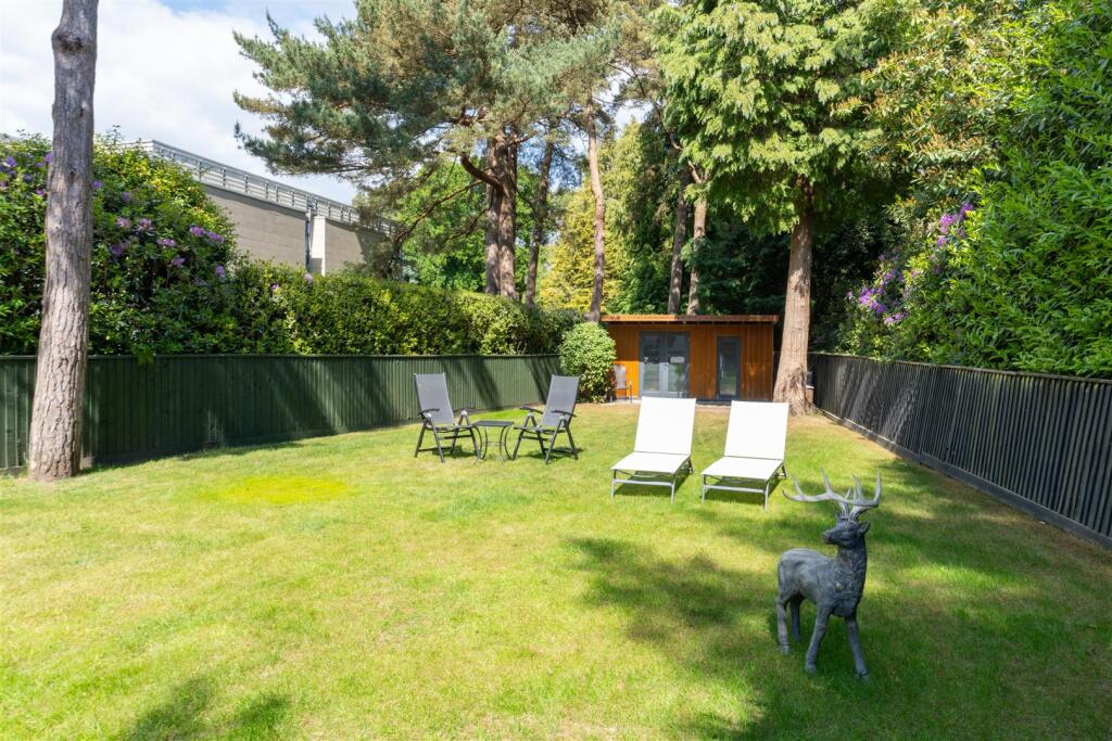 Additional image 20 of Western Avenue, Branksome Park