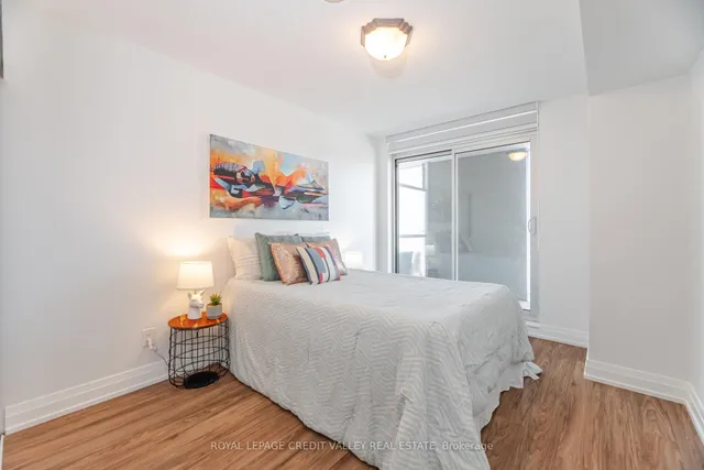 Additional image 25 of 565 Wilson Ave Unit W409