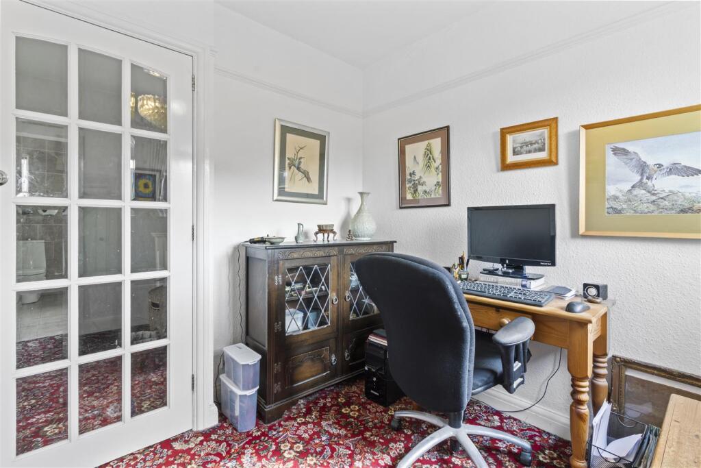 Additional image 21 of Coopers Hill, Eastbourne