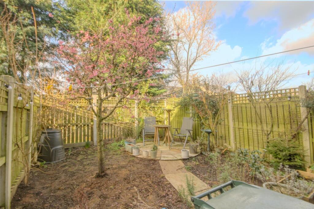 Additional image 16 of Ivy House Gardens, Gargrave