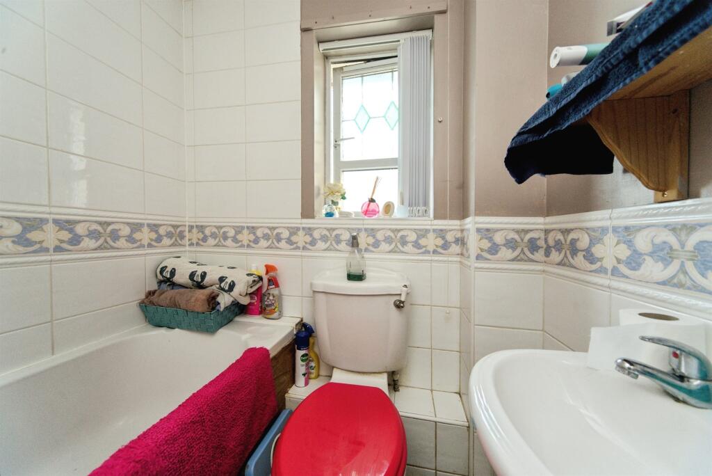 Additional image 13 of Tasmania Way, Eastbourne