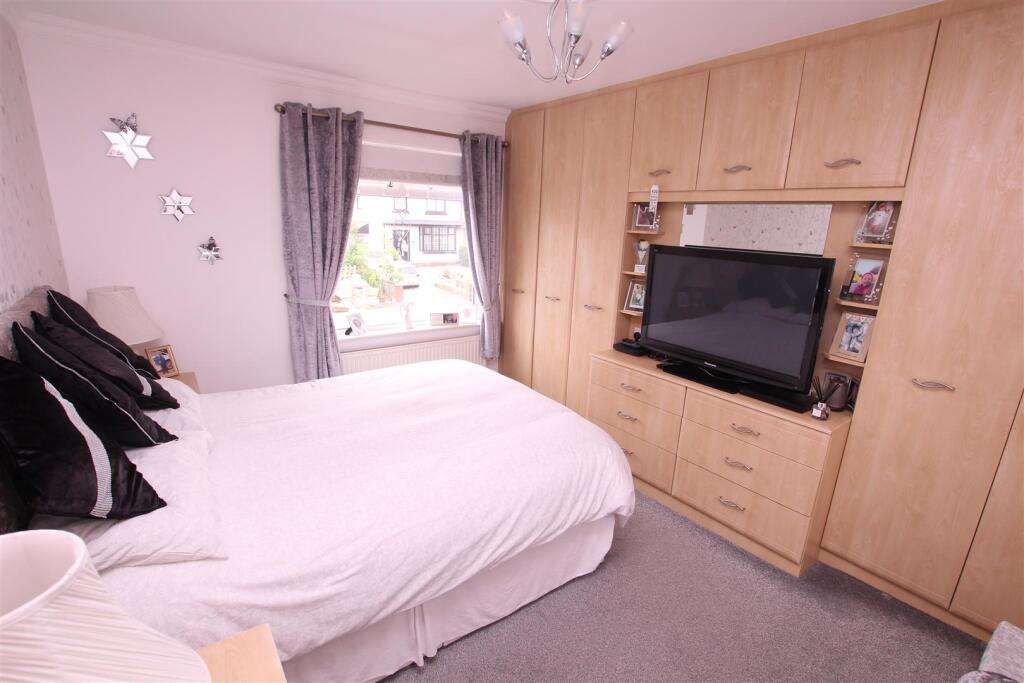 Additional image 15 of Willow Crescent, Wrose