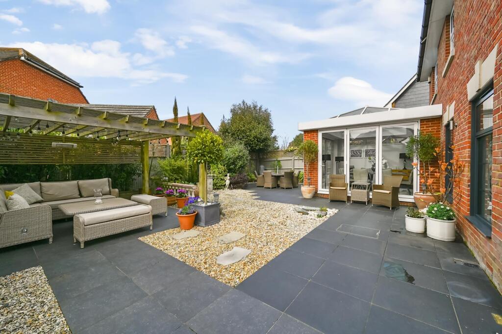 Additional image 22 of Auckland Quay, Eastbourne