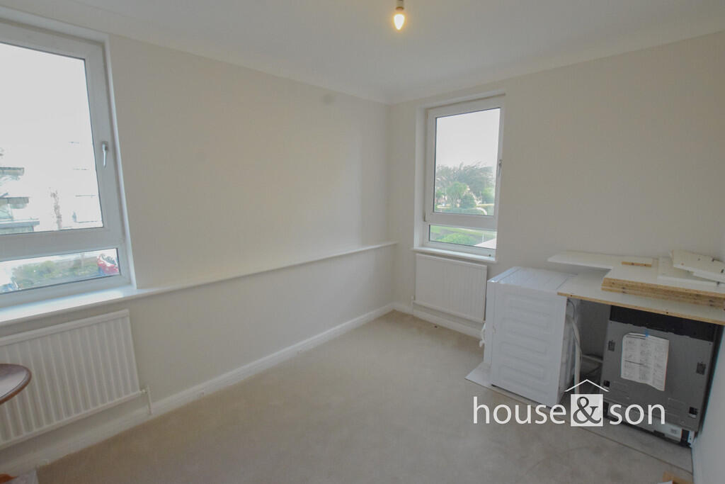 Additional image 12 of Ocean Heights, 22 Boscombe Cliff Road, Boscombe, Bournemouth, BH5