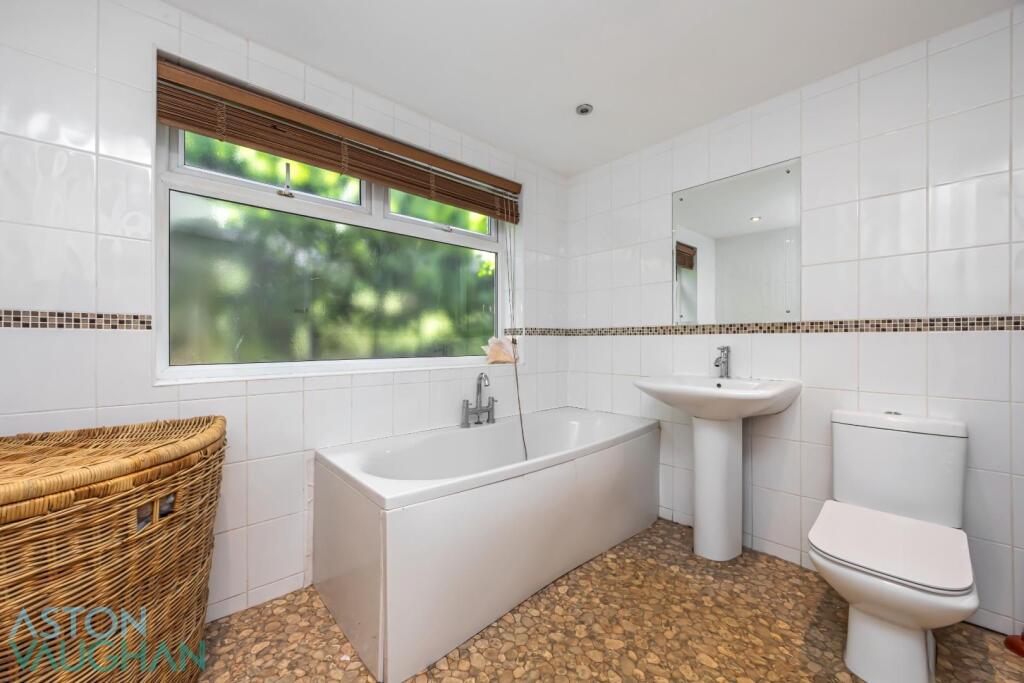 Additional image 13 of Fairlight Avenue, Telscombe Cliffs