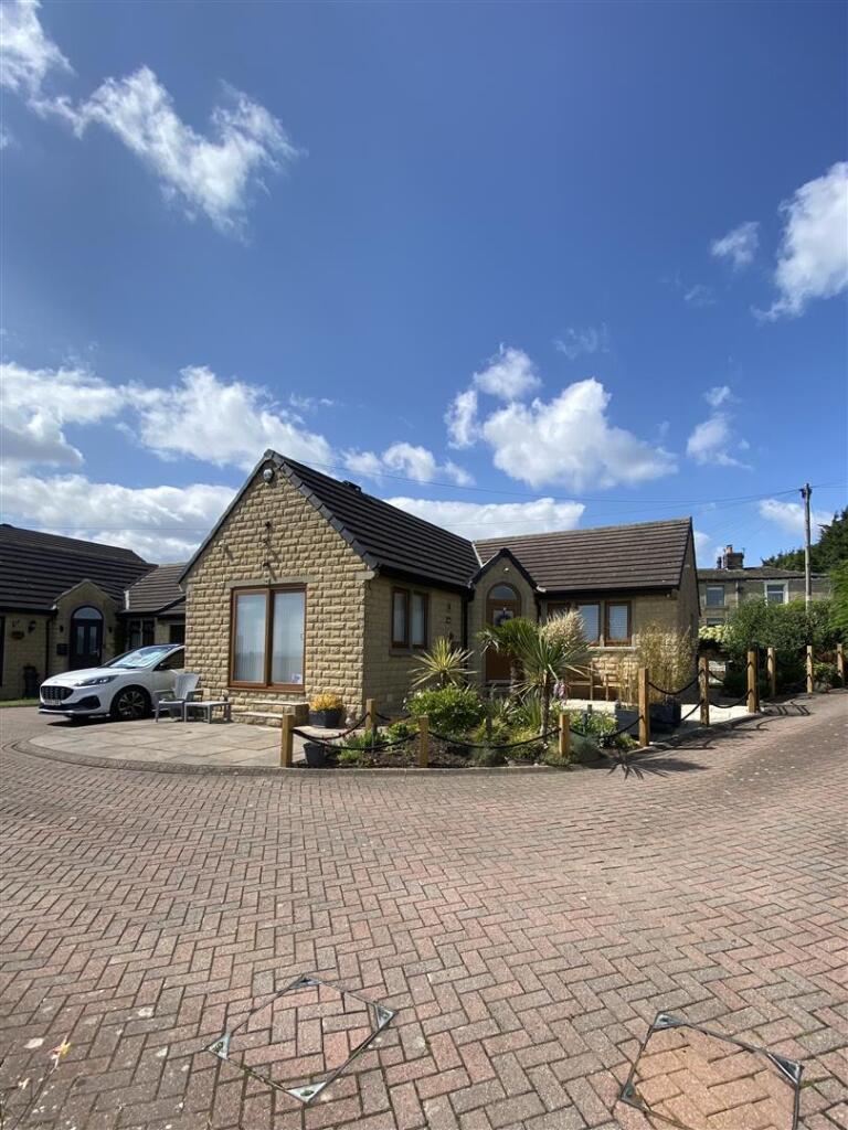 Additional image 39 of Toftshaw Lane, East Bierley, Bradford