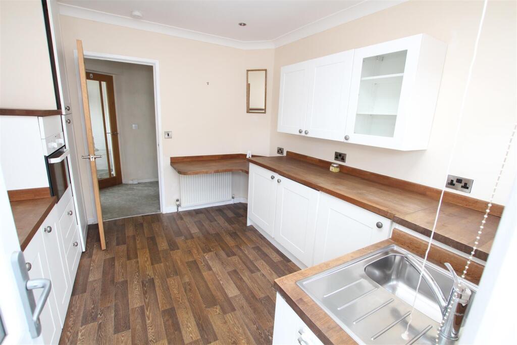 Additional image 5 of Kings Road, Wrose