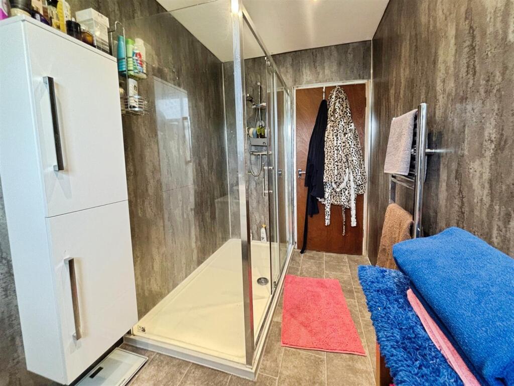 Additional image 11 of Wibsey Bank, Bradford, BD6 1AR