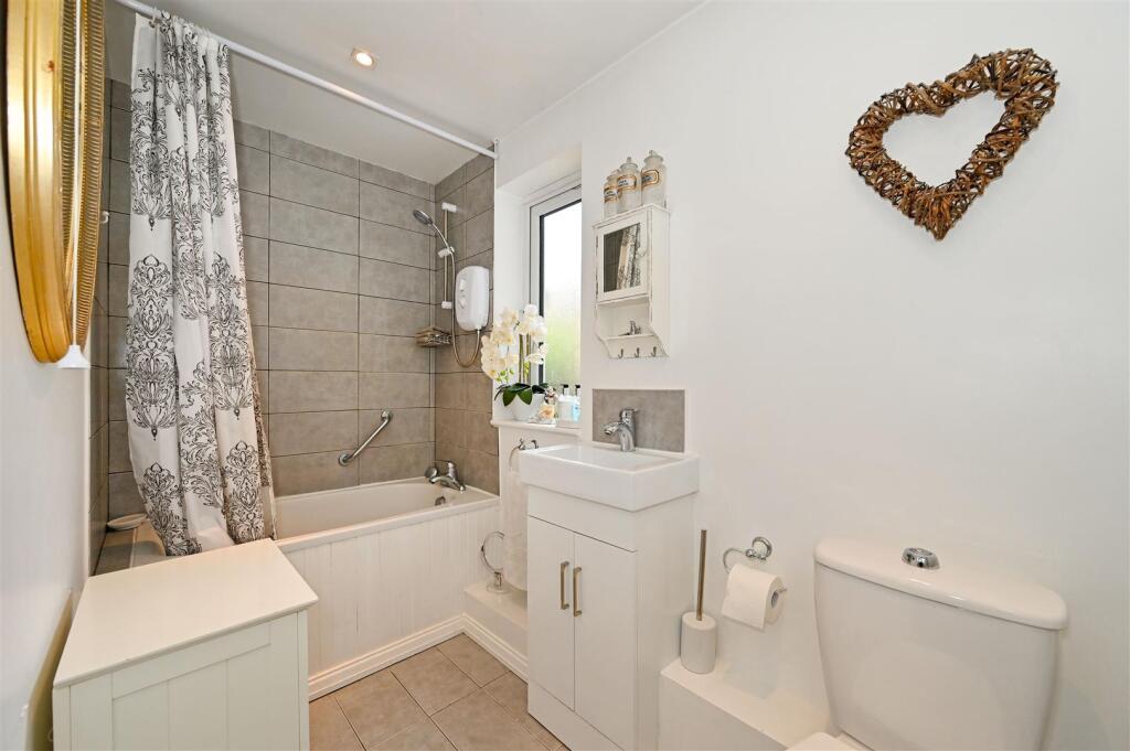 Additional image 16 of Surrey Wharf, Arundel