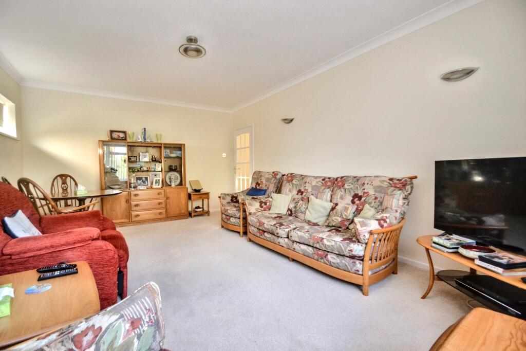 Additional image 3 of Broadstone