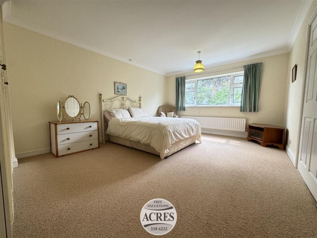 Additional image 32 of Ravenhurst Drive, Great Barr, Birmingham