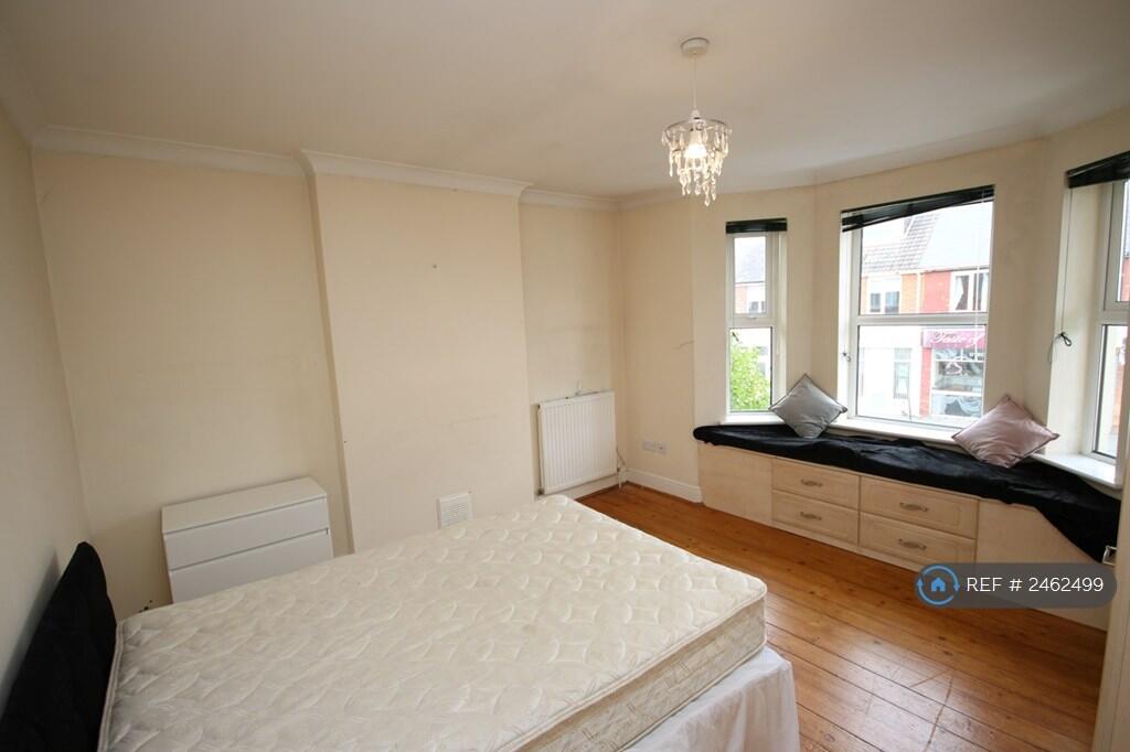 Additional image 7 of Columbia Road, Bournemouth, BH10