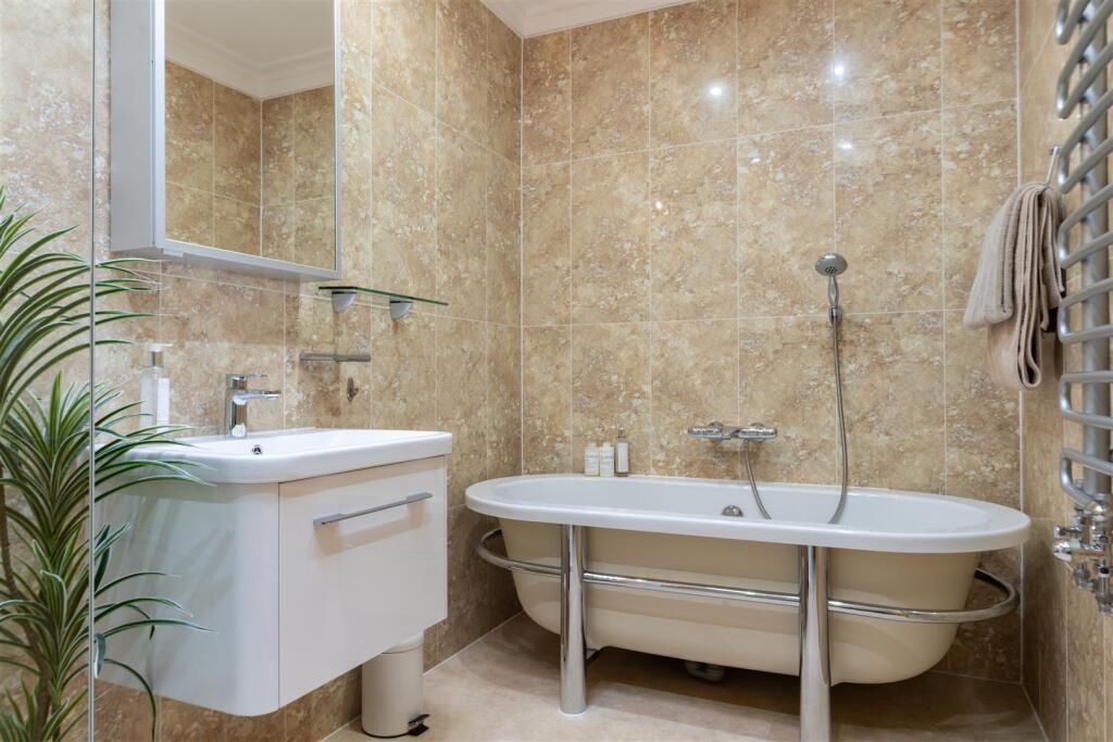 Additional image 17 of Western Avenue, Branksome Park