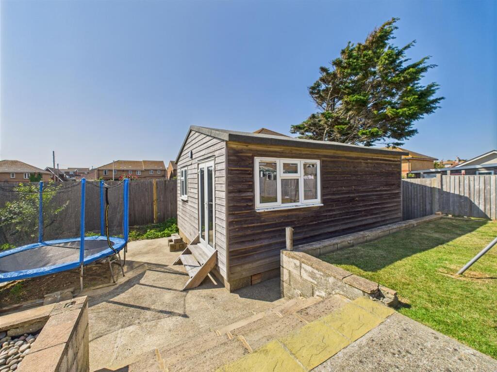 Additional image 33 of Fairlight Avenue, Telscombe Cliffs, Peacehaven