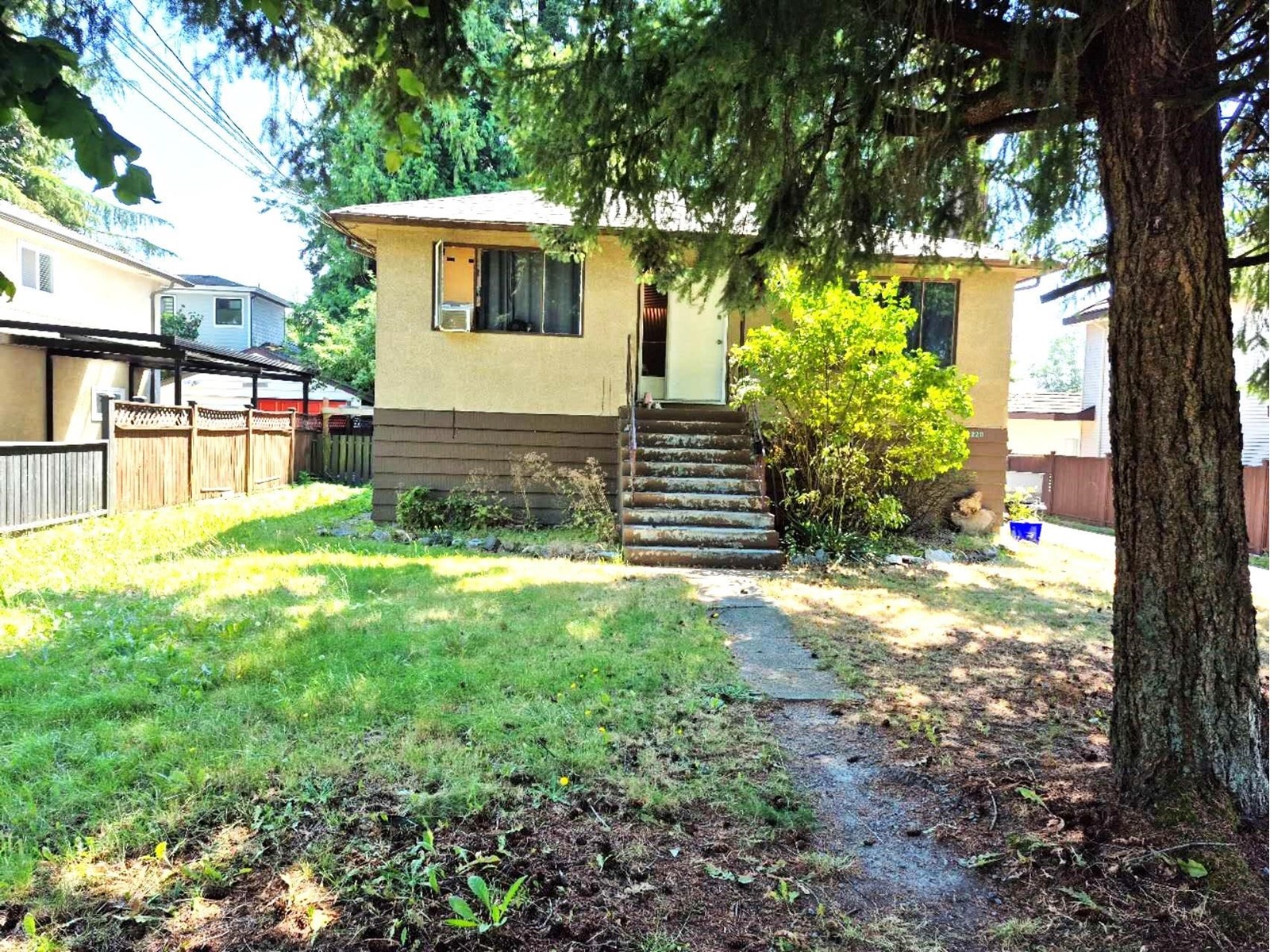 11220 82 AVENUE|Delta, British Columbia V4C2B7