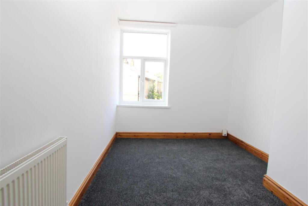 Additional image 8 of Halstead Place, Bradford