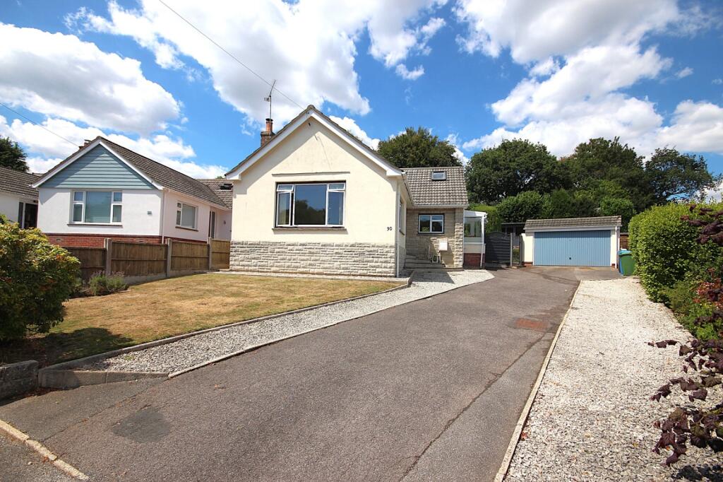 Anvil Crescent, Broadstone, BH18