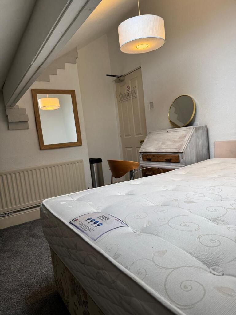 Additional image 4 of Lode Lane, Solihull, B91