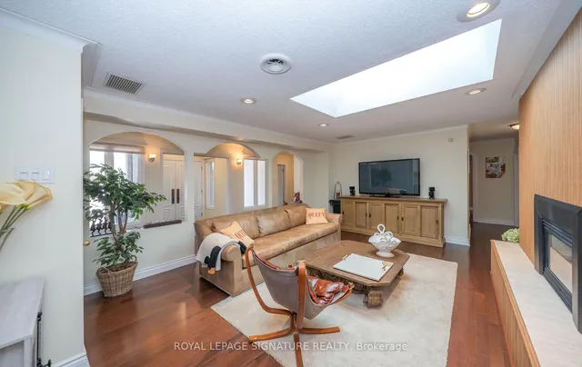 Additional image 7 of 2098 Pharmacy Ave