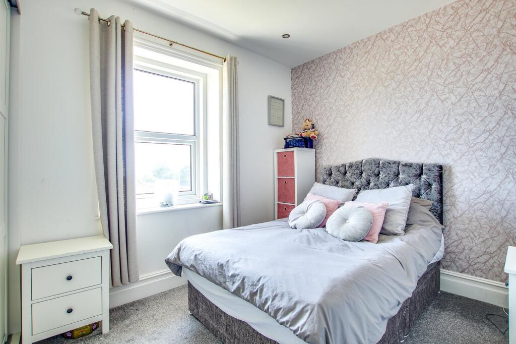 Additional image 10 of 57 Western Avenue, Barton on Sea, New Milton, BH25