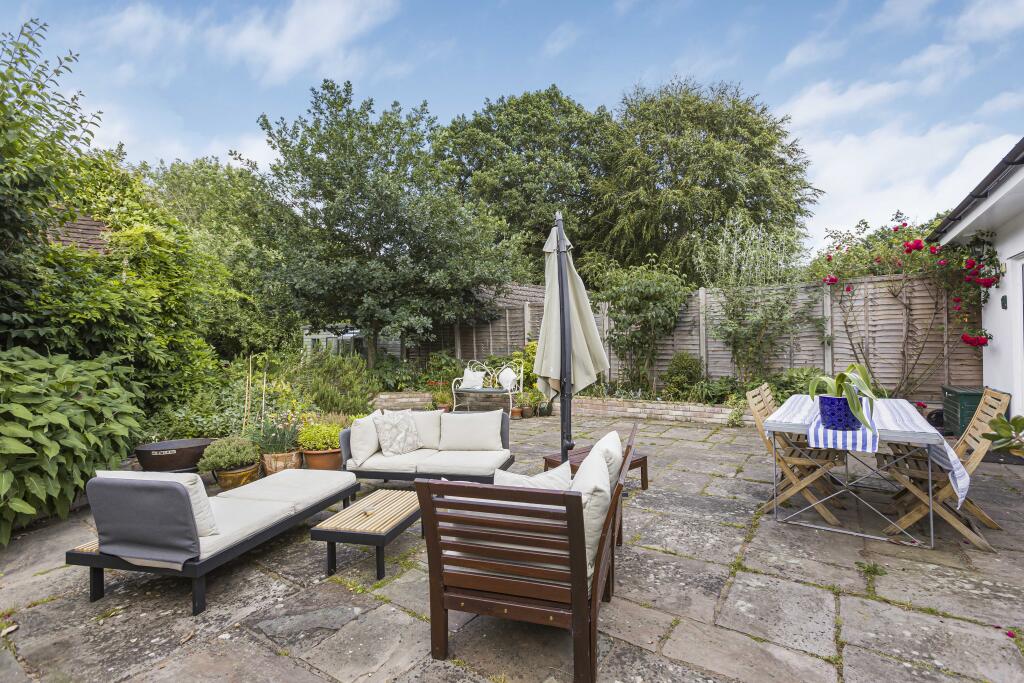 Additional image 19 of The Cottages, Pottersheath Road, Welwyn, AL6