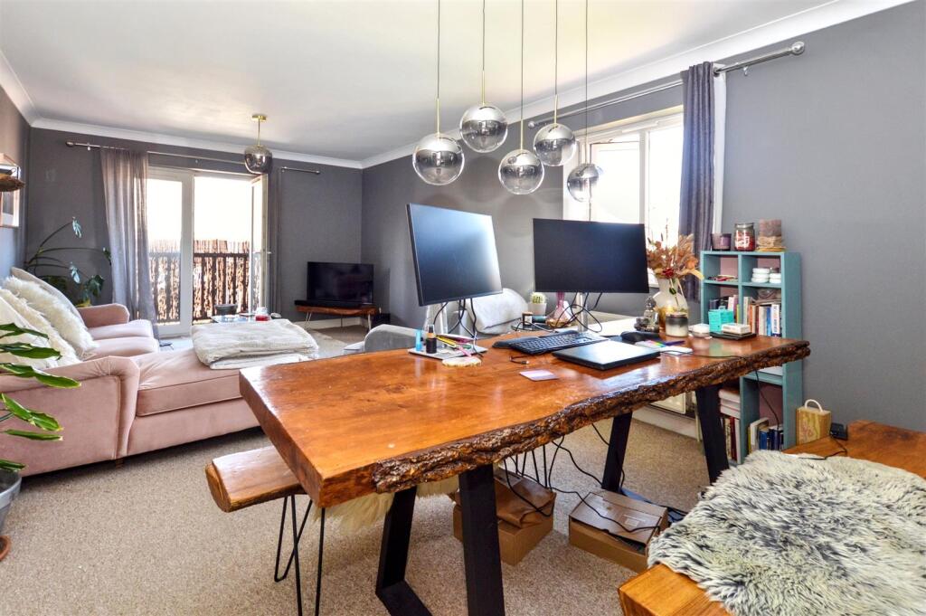 Additional image 3 of Santa Cruz Drive, Eastbourne