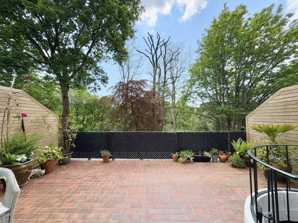 Additional image 3 of The Woodrisings, Branksome Wood Road, Bournemouth, BH2