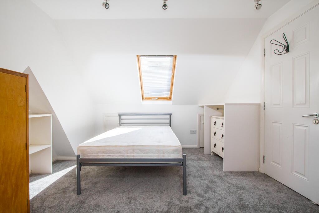 Additional image 10 of Roedale Road, Brighton, BN1