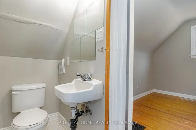 Additional image 18 of 45 Yorkview Dr