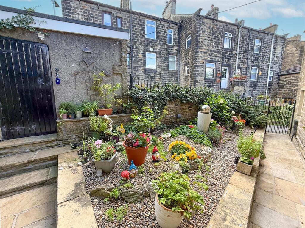 Additional image 18 of Stirling Street, Silsden