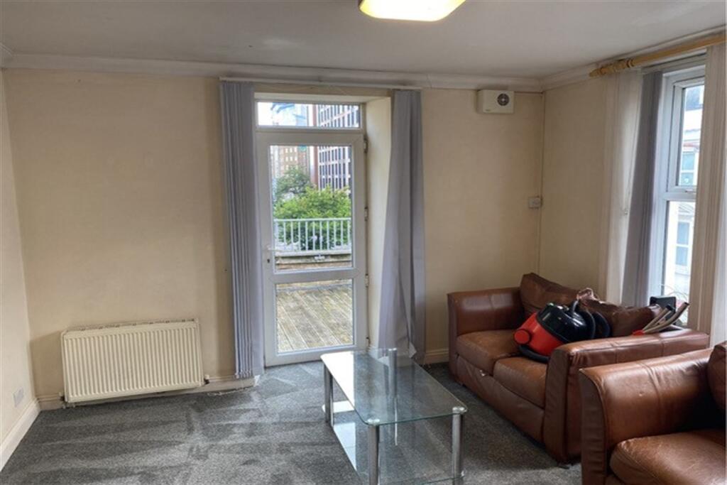 Additional image 2 of 2 bedroom Flat in Bournemouth