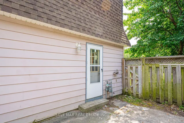 Additional image 42 of 88 Harcourt Cres