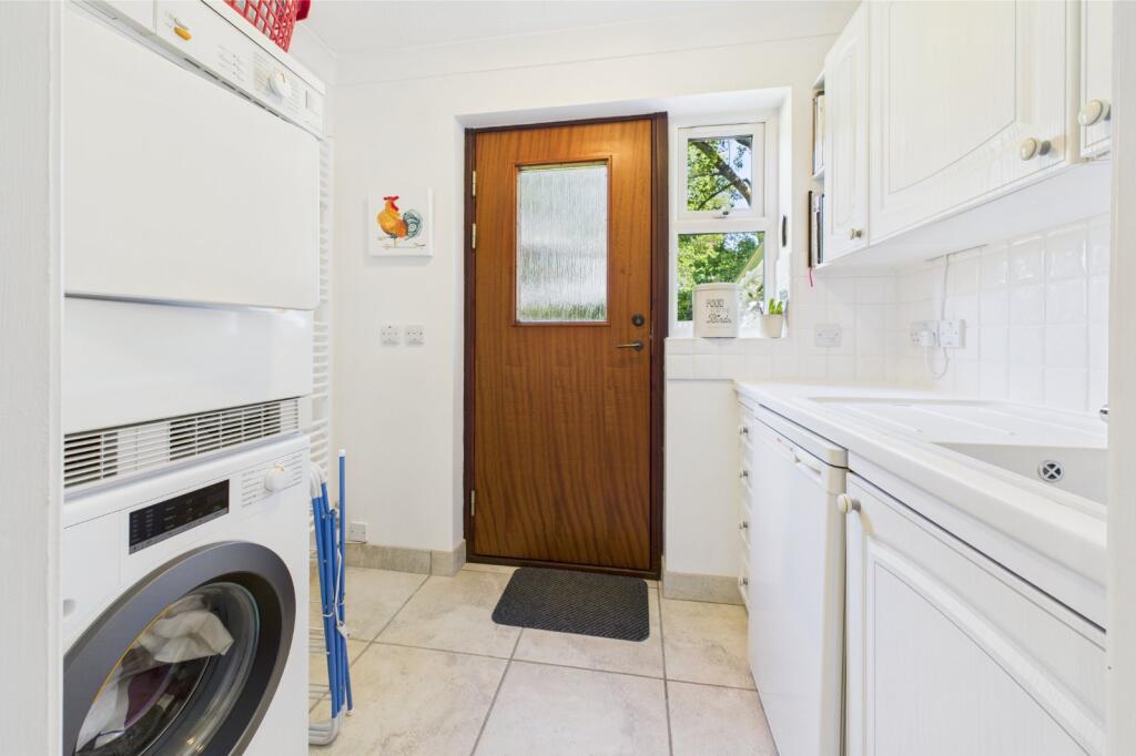 Additional image 18 of Mallow Close, Broadstone, Dorset, BH18