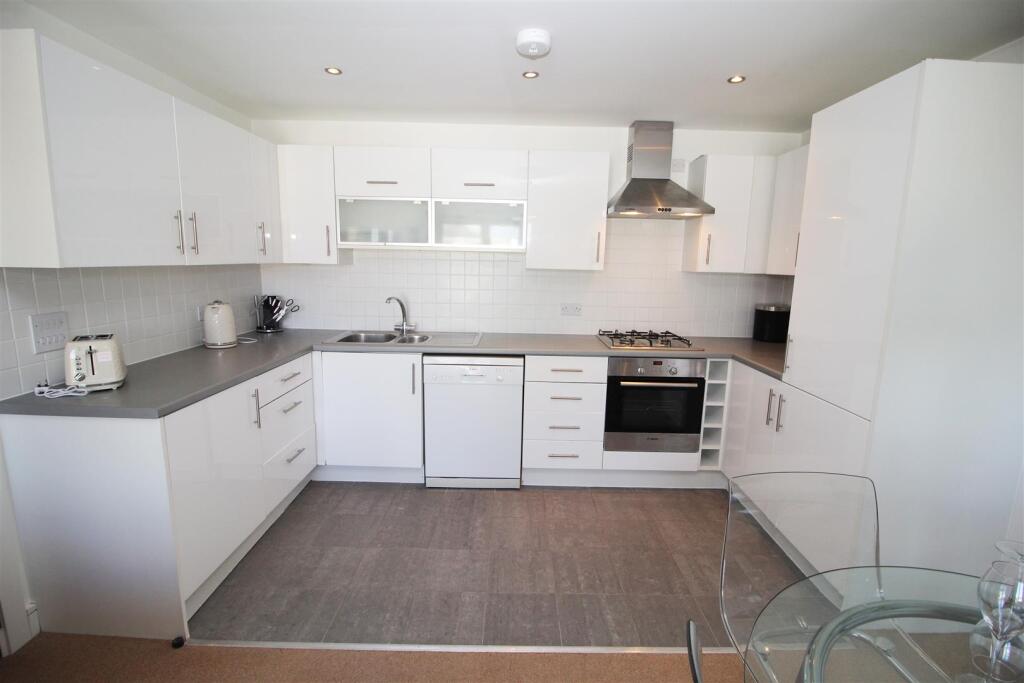 Additional image 6 of High Street, Poole