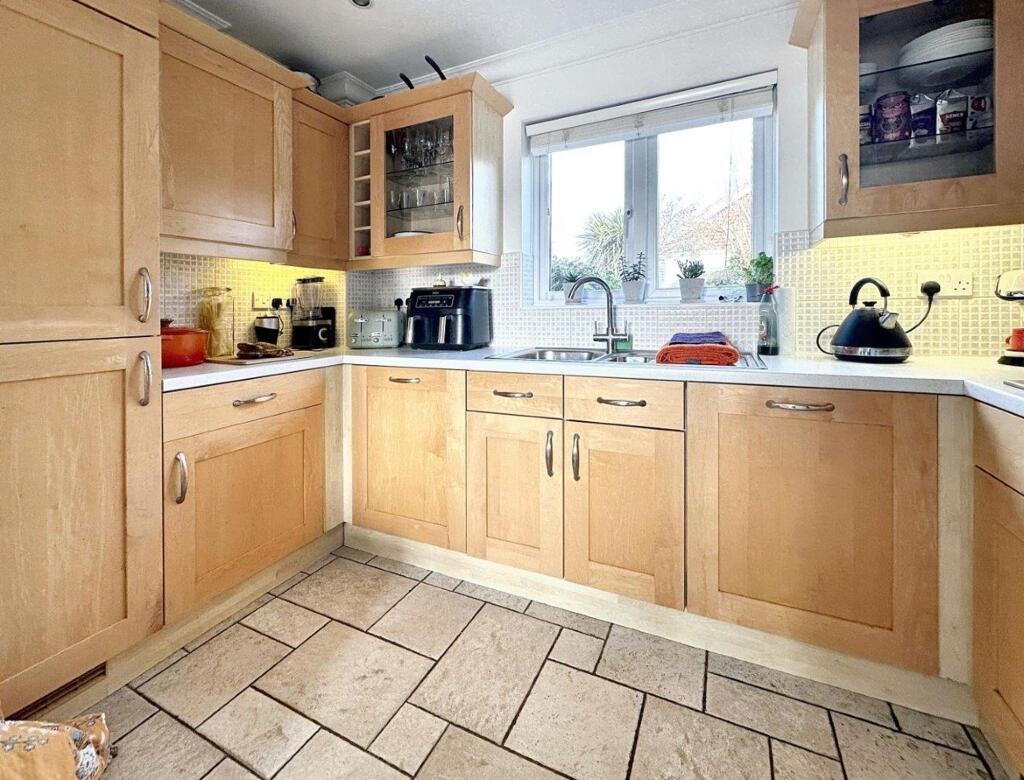 Additional image 5 of Burnes Vale, Rottingdean, BN2 7DW