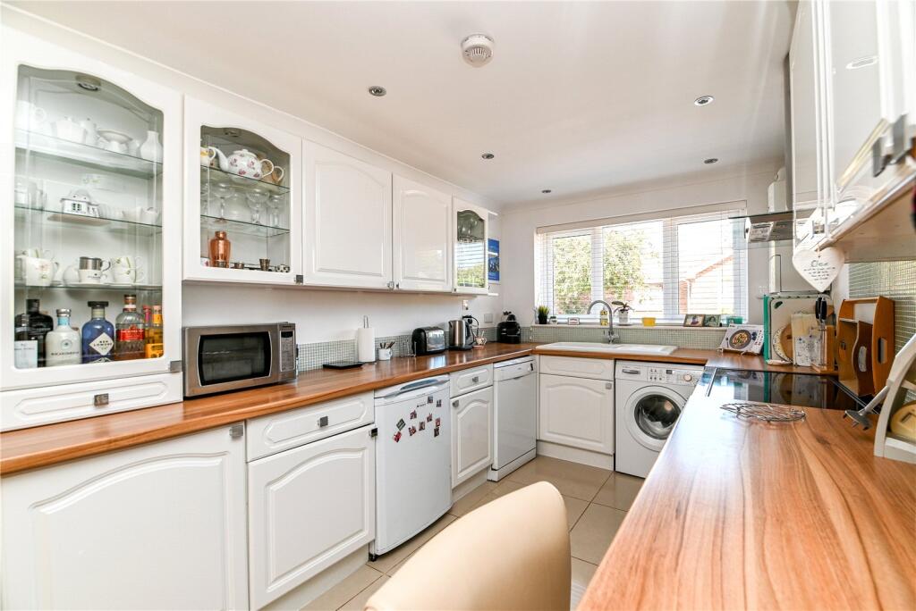 Additional image 5 of Akeshill Close, New Milton, Hampshire, BH25