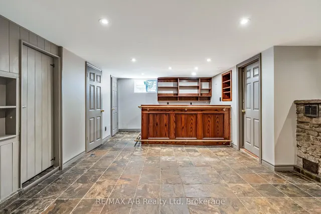 Additional image 17 of 78 Valewood Pl