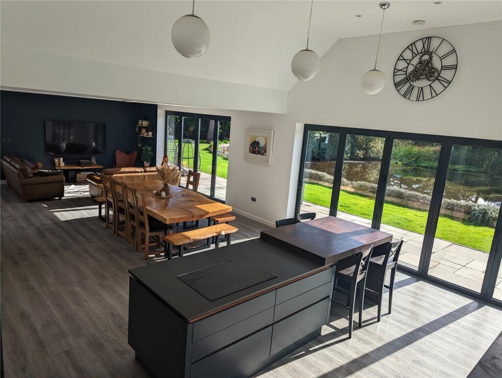 Additional image 13 of Avon Castle Drive, Ringwood, BH24