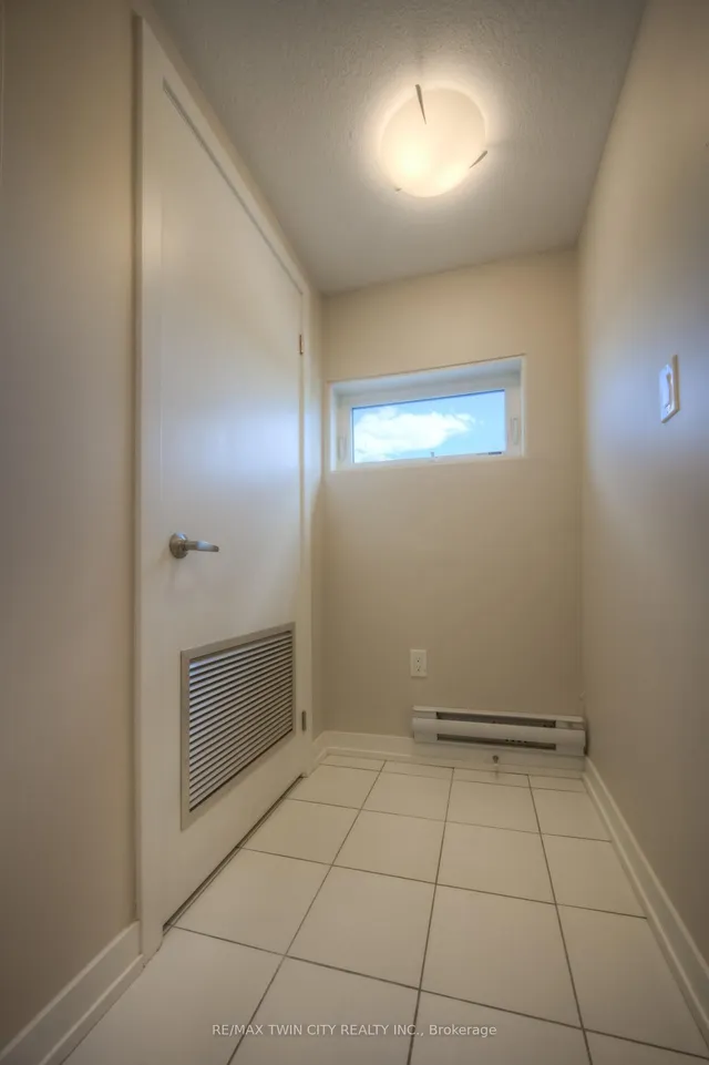 Additional image 35 of 10 Palace St Unit D13