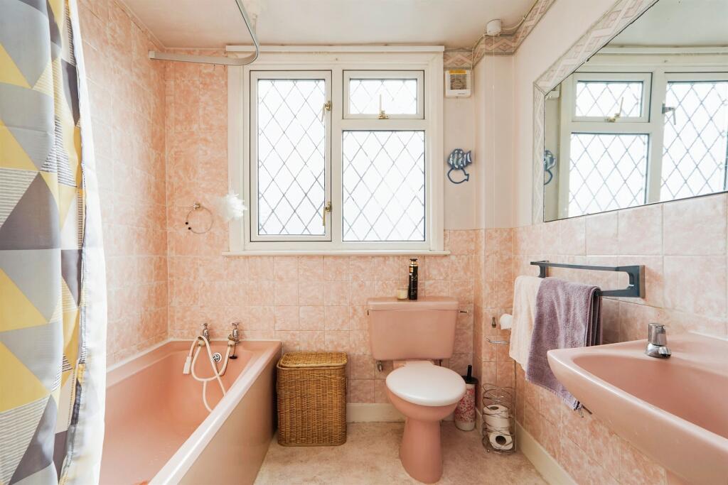 Additional image 15 of Highfield Gardens, Bradford