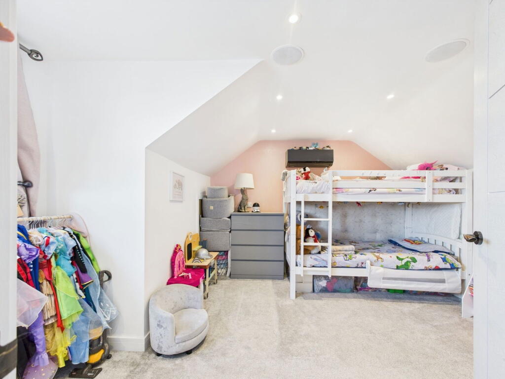 Additional image 10 of Cuckfield Crescent, Salvington, Worthing BN13 2EB