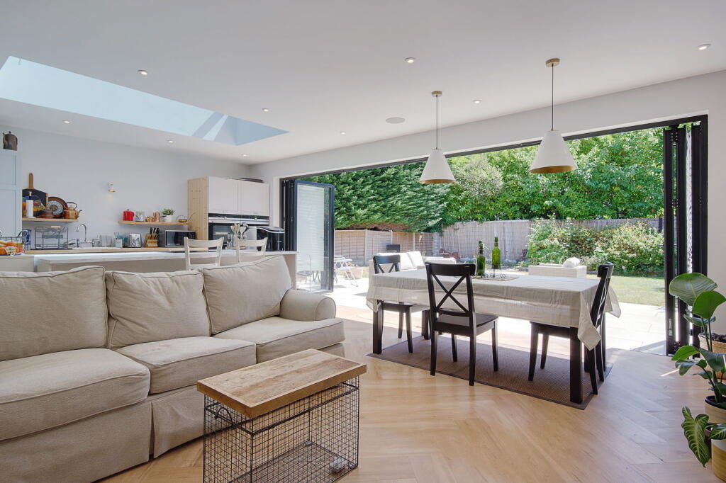 Additional image 29 of Thistlebarrow Road,Bournemouth,BH7 7AL