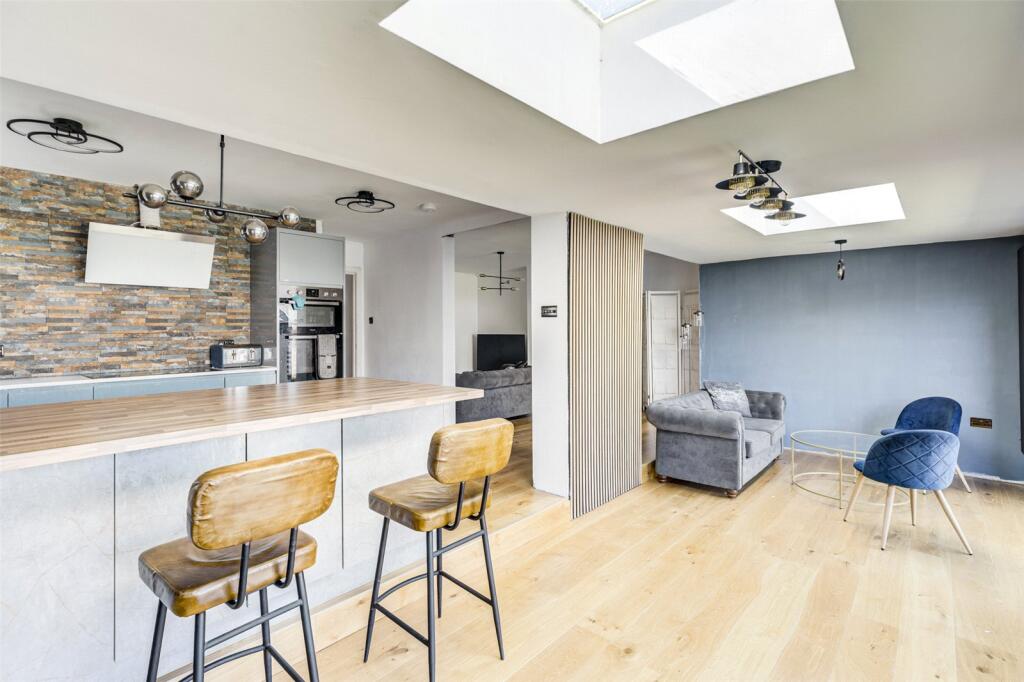 Additional image 20 of Benedict Drive, Worthing, West Sussex, BN11