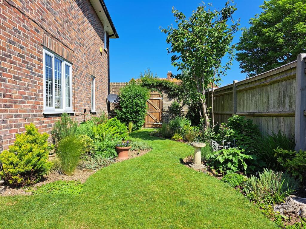 Additional image 23 of Sutton Road, SEAFORD