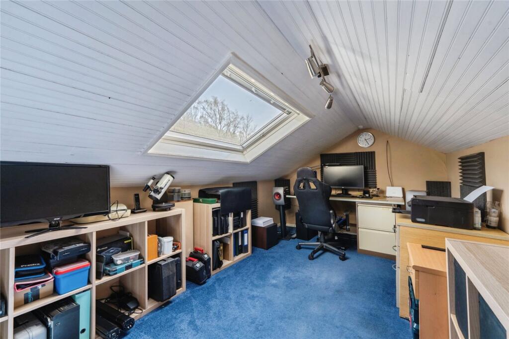 Additional image 15 of Hill Top Road, Hainworth, Keighley, West Yorkshire, BD21