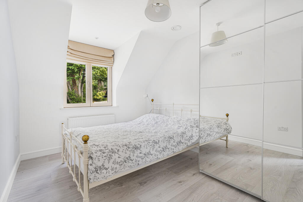 Additional image 18 of Briary Wood End, Welwyn, AL6