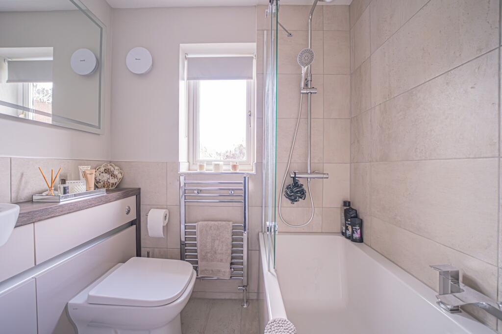 Additional image 24 of Oakhall Drive, Dorridge, B93