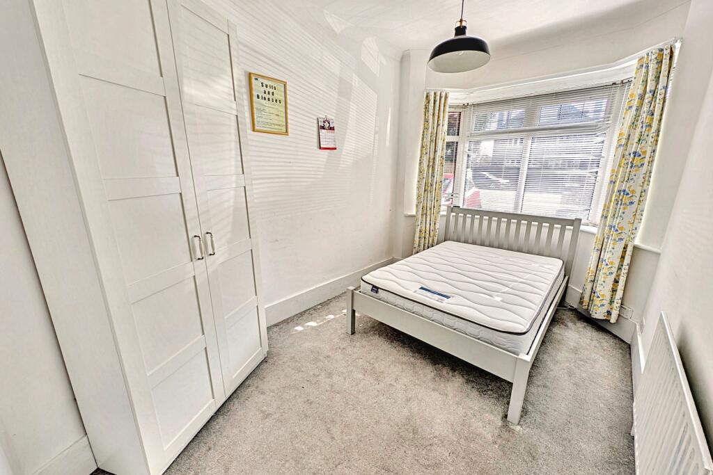 Additional image 4 of Charminster